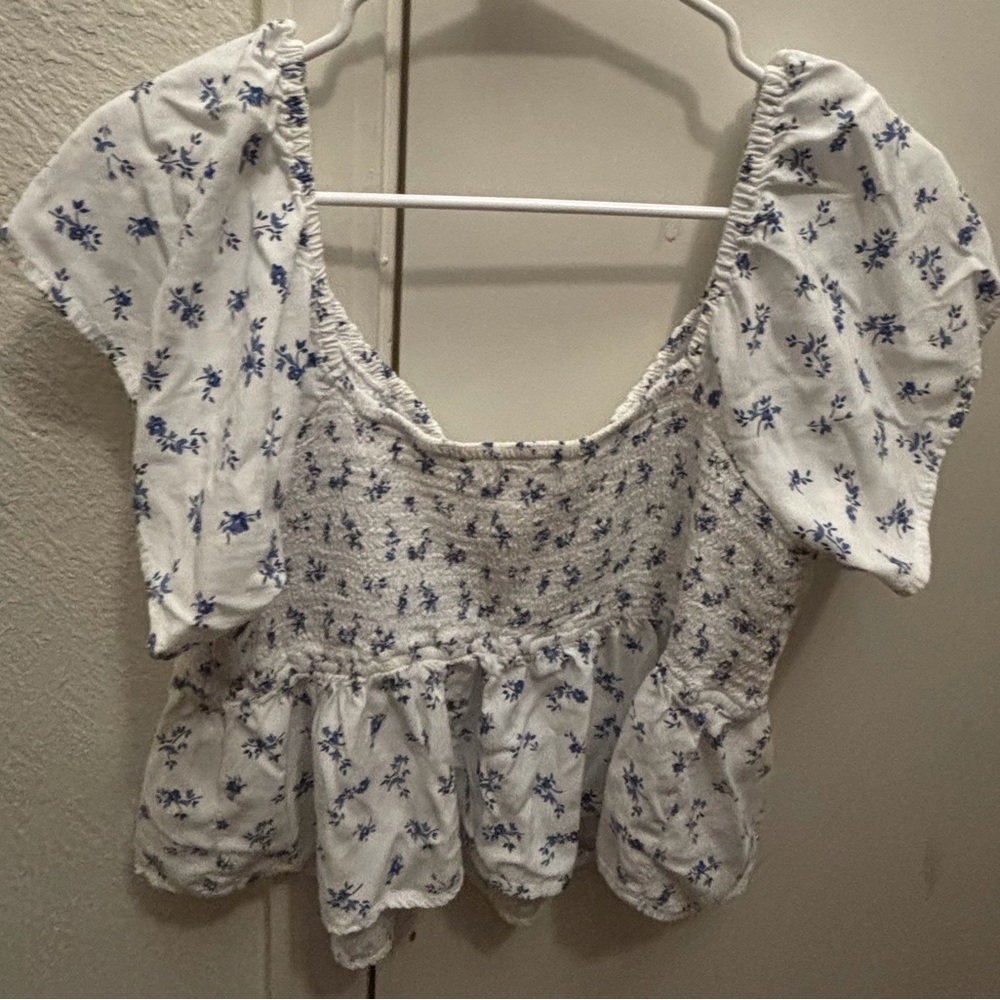 Hollister White and Blue Floral Smocked Blouse